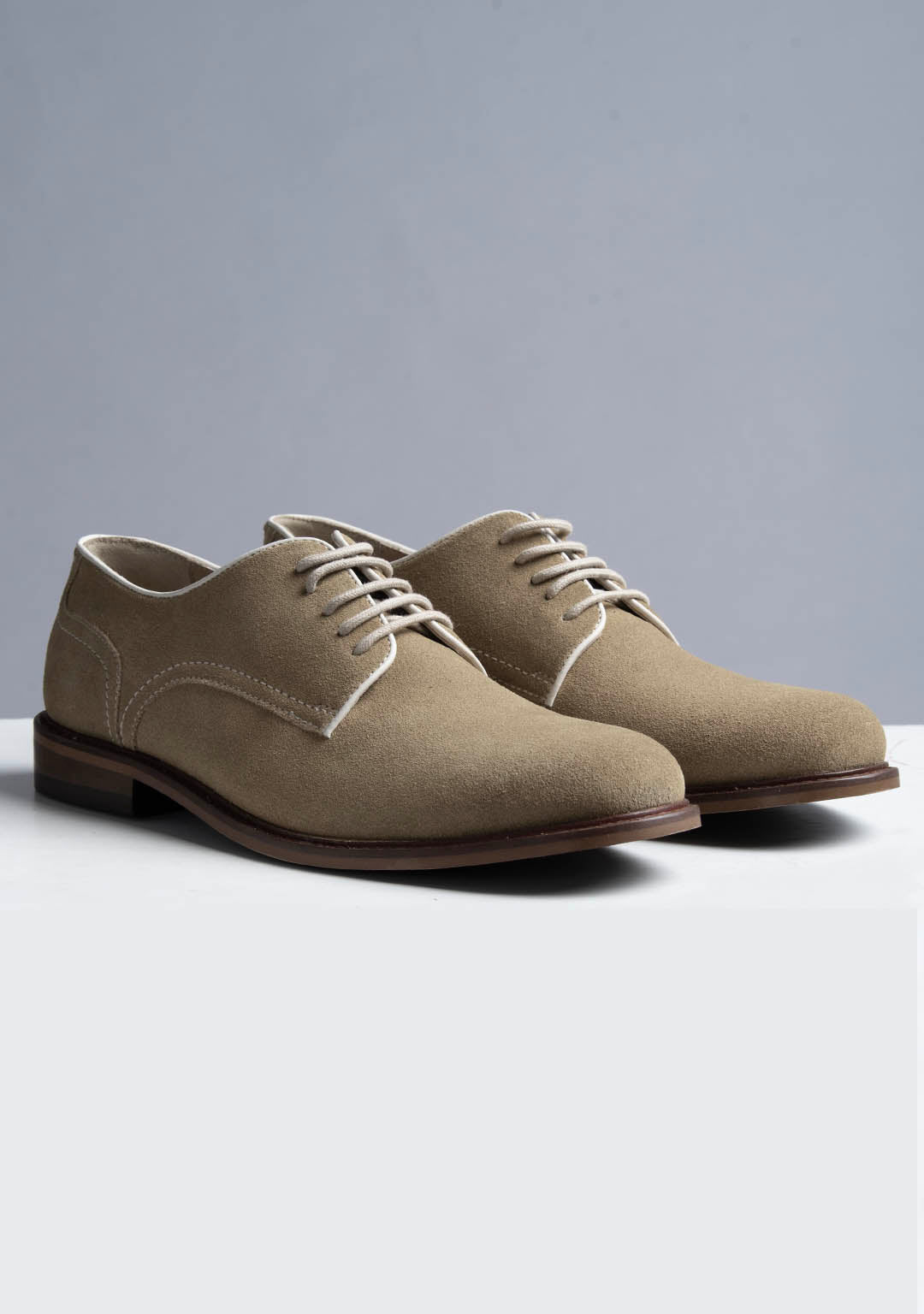 Derby Shoes in Malibu Beige