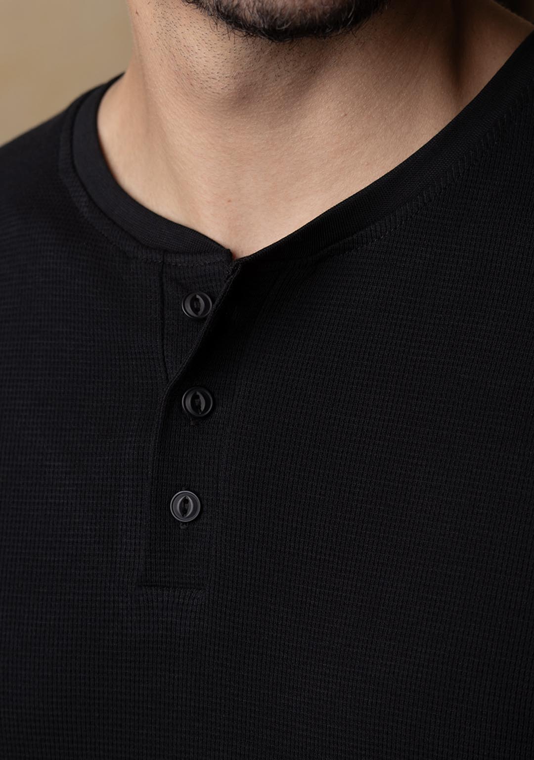 Henley Full Sleeves in Black