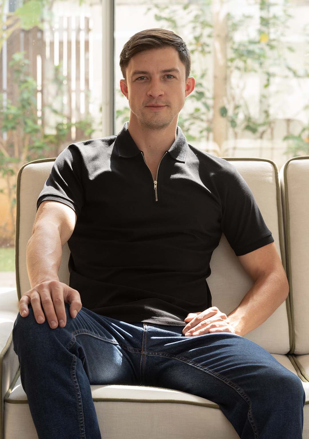 Luxury Polo in Black Zipper