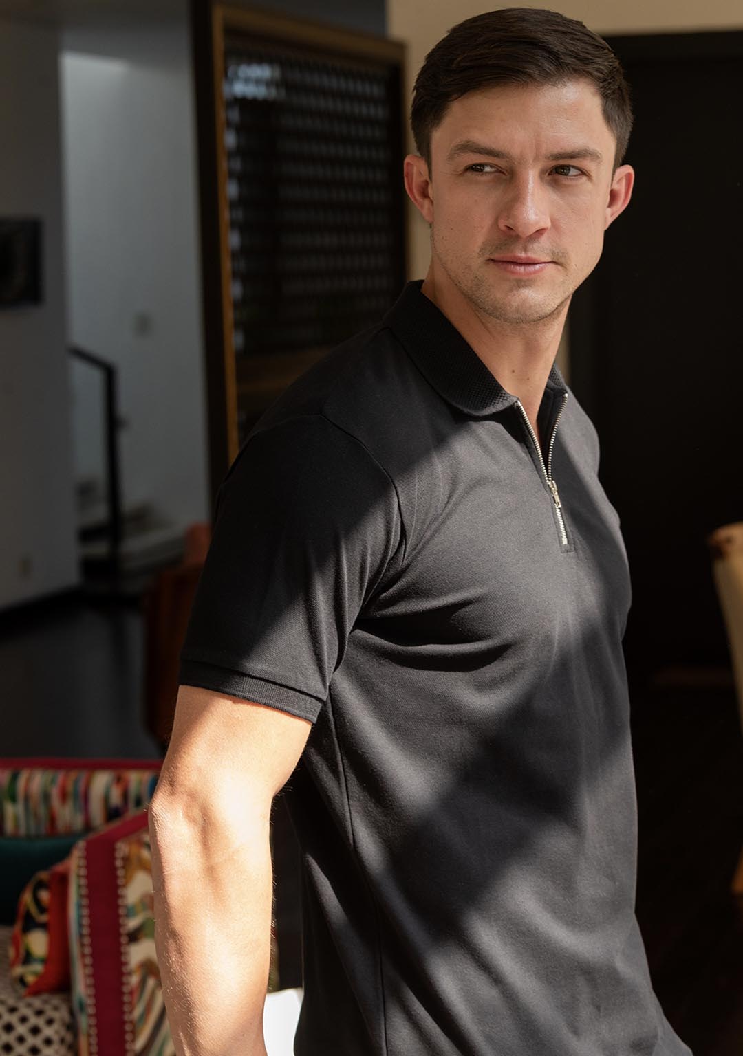 Luxury Polo in Black Zipper