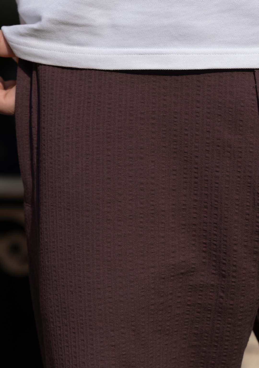 Nimbus Lounger in Bitter Chocolate - Aristobrat