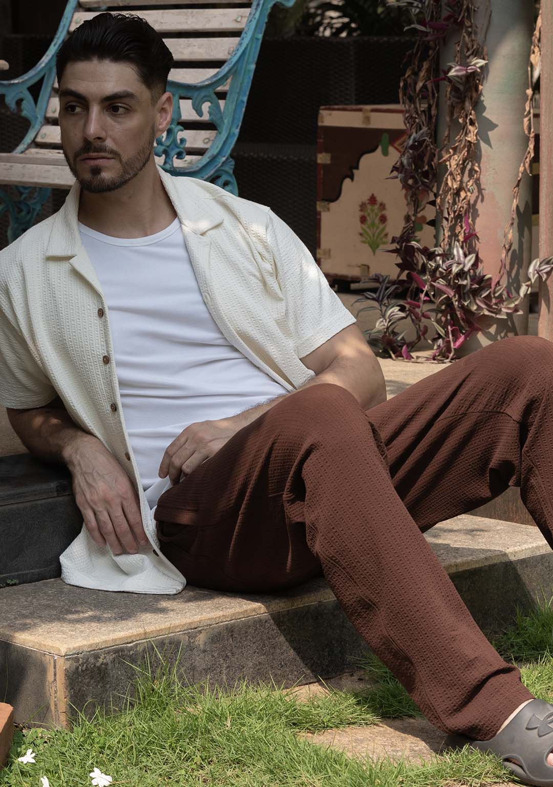 Nimbus Lounger in Dark Chocolate