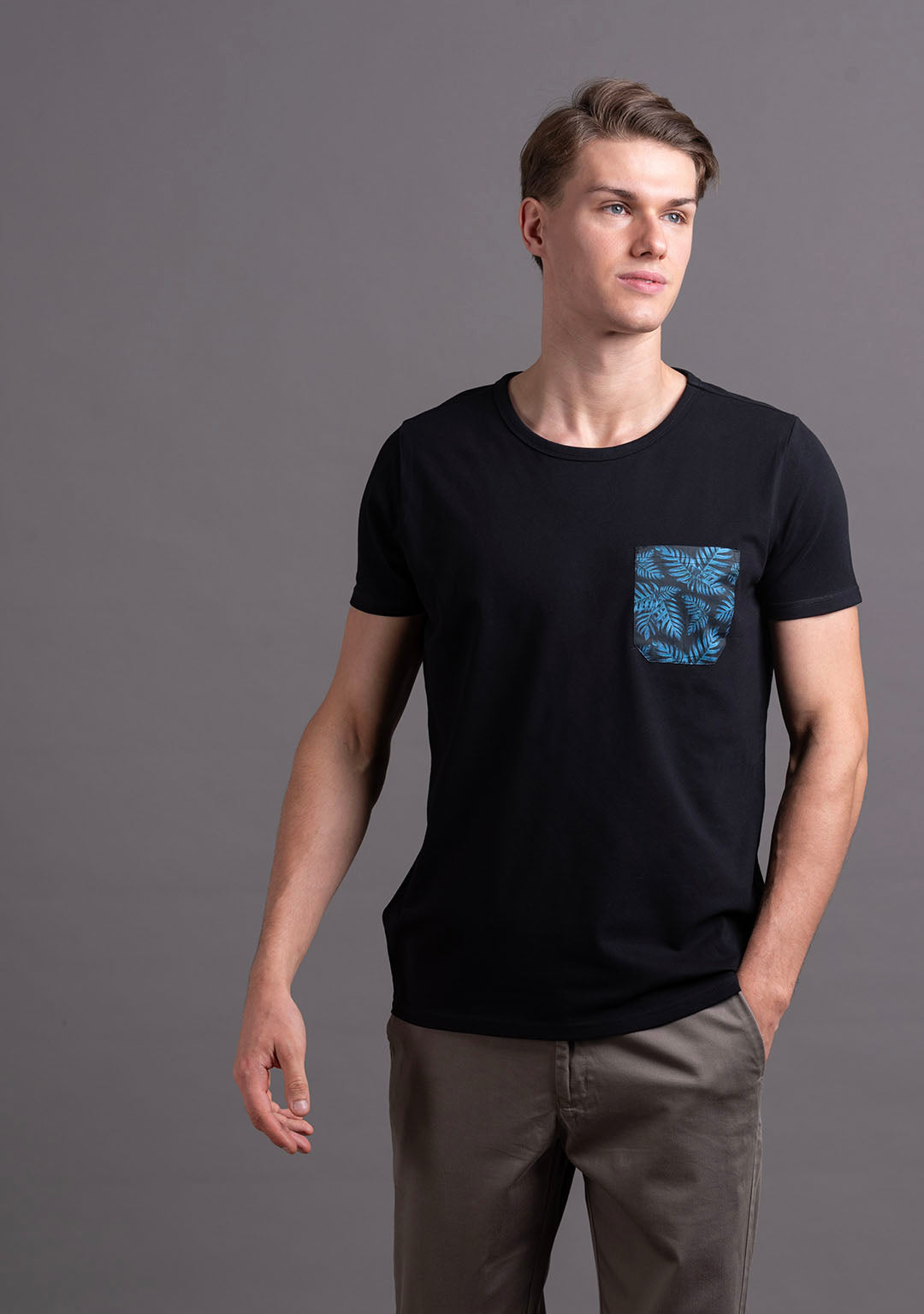 Piqué T-shirt in Midnight Oasis