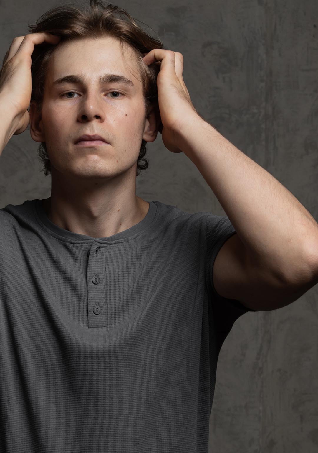 Henley in Neutral Grey