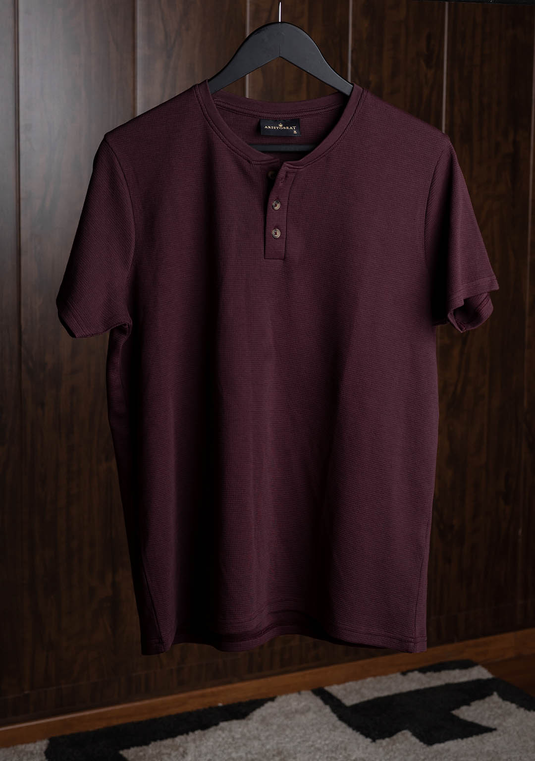 Henley in Vineyard Wine