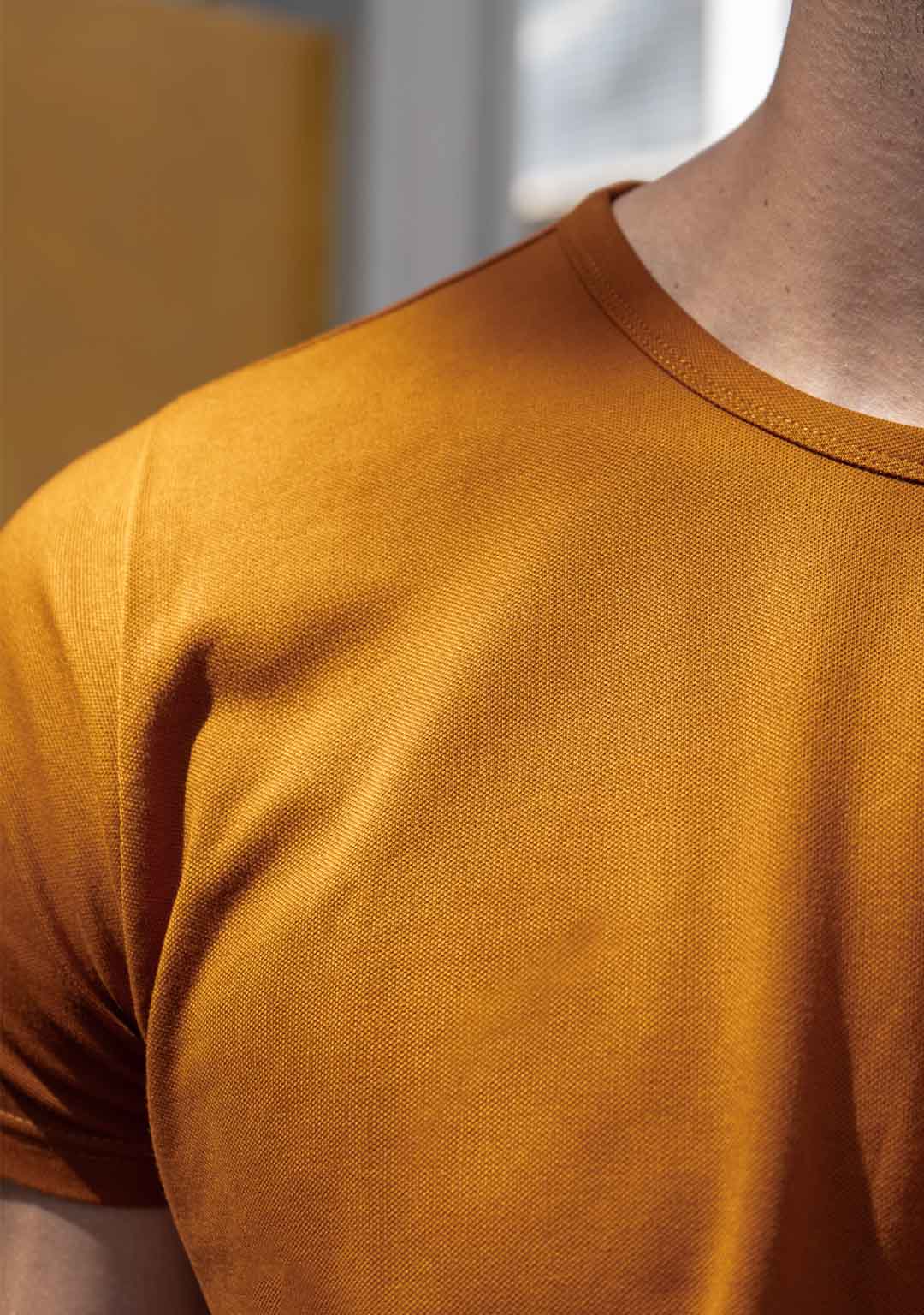Piqué T-Shirt in Caramel
