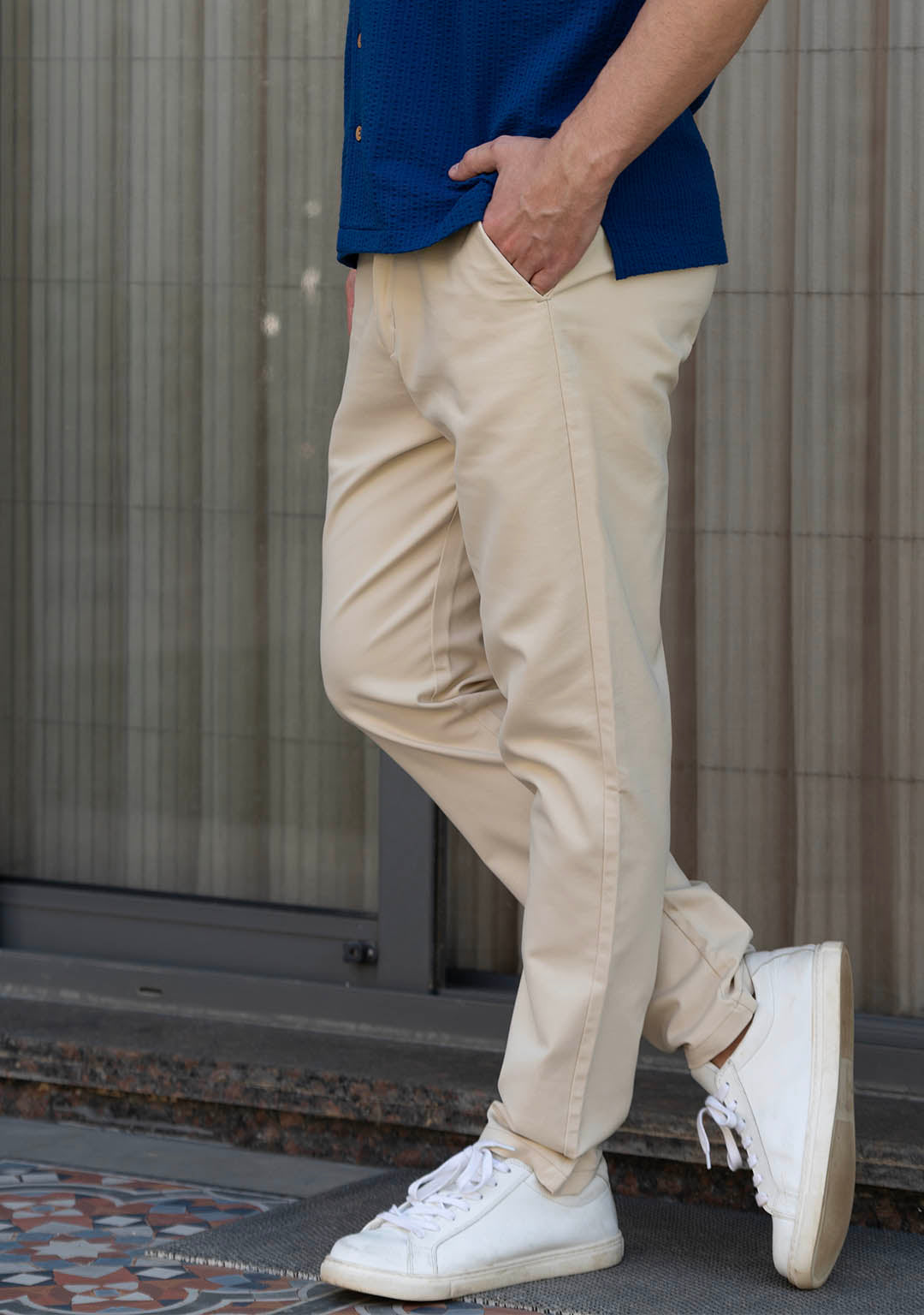 Tjamas™ in White Sand - Aristobrat