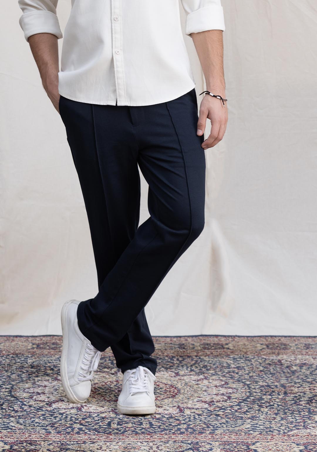 Transit Pants in Dark Navy