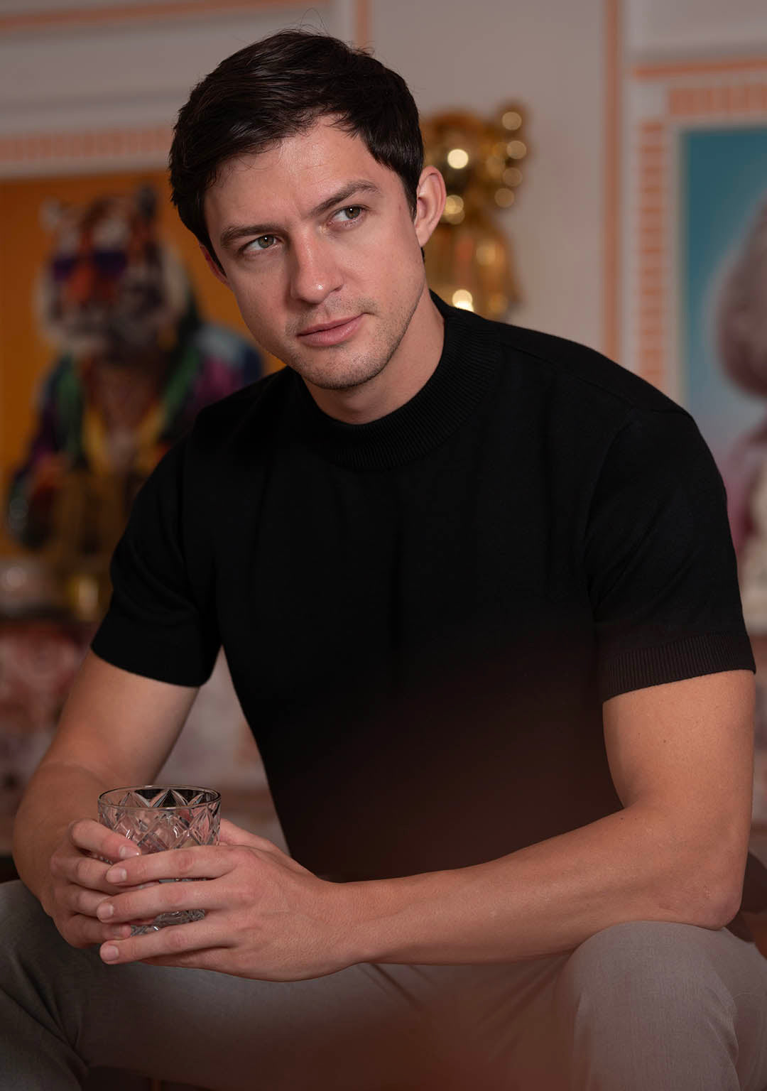 The High Neck in Black